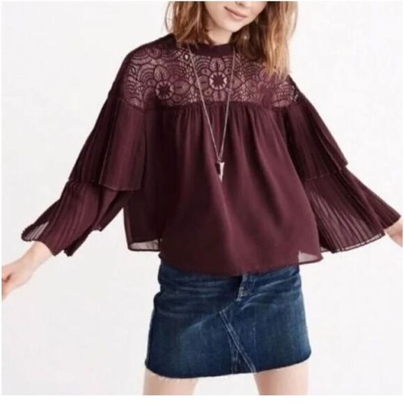 Abercrombie lace lightweight burgundy blouse M - Picture 1 of 8